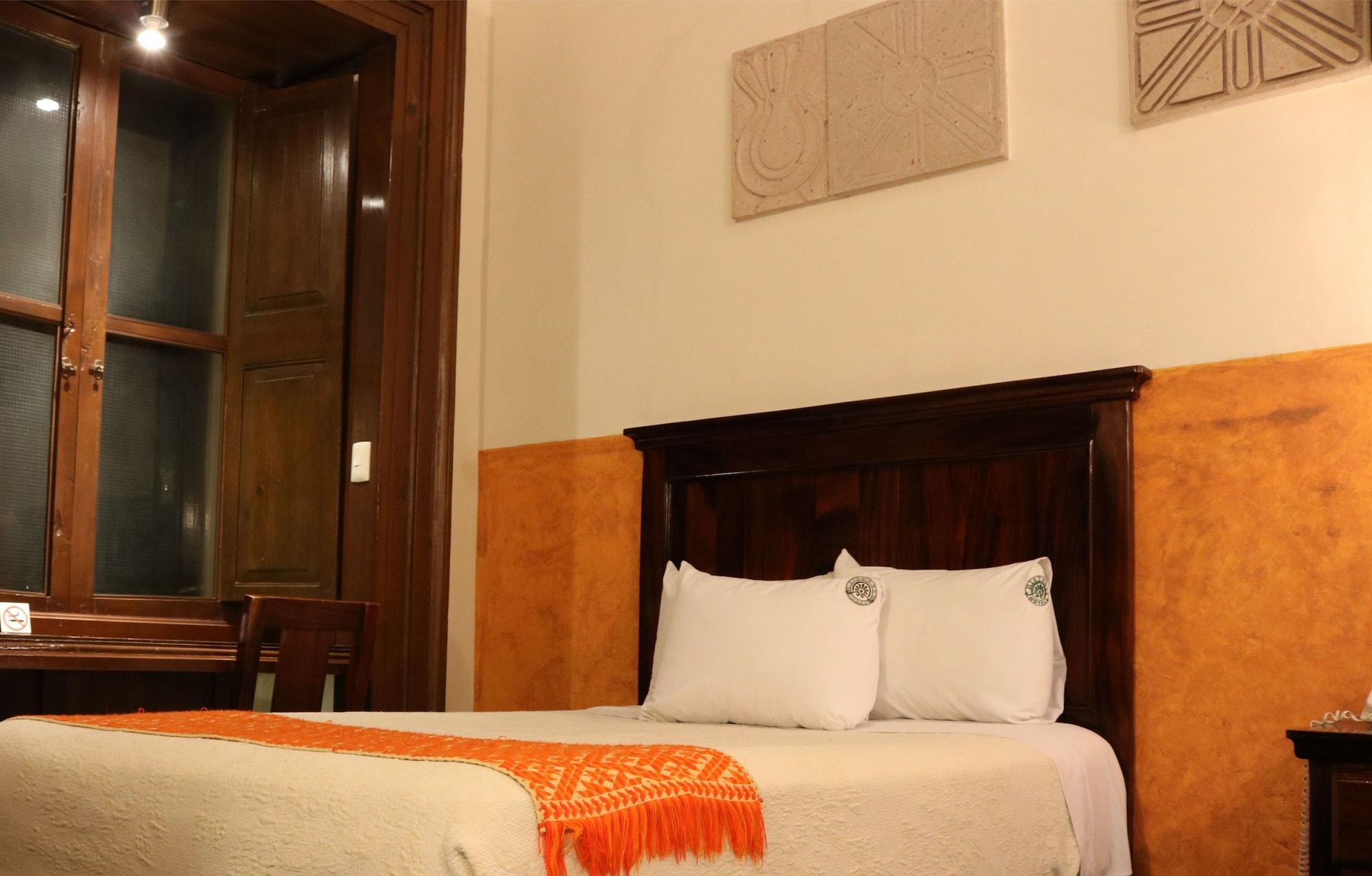 Hotel Historia Morelia Exterior foto