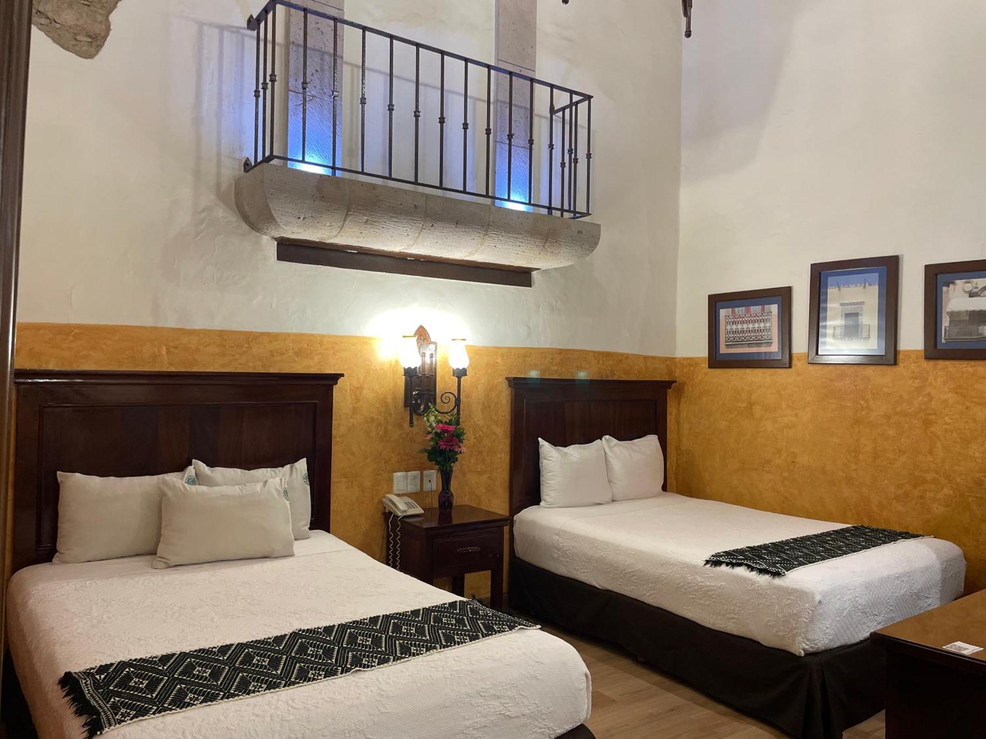 Hotel Historia Morelia Exterior foto
